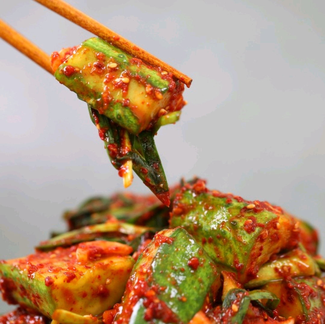 [셰프애찬] 오이부추김치 오이 김치, 1kg, 1개 [Chef Aecham] Cucumber Leek Kimchi 1kg_1
