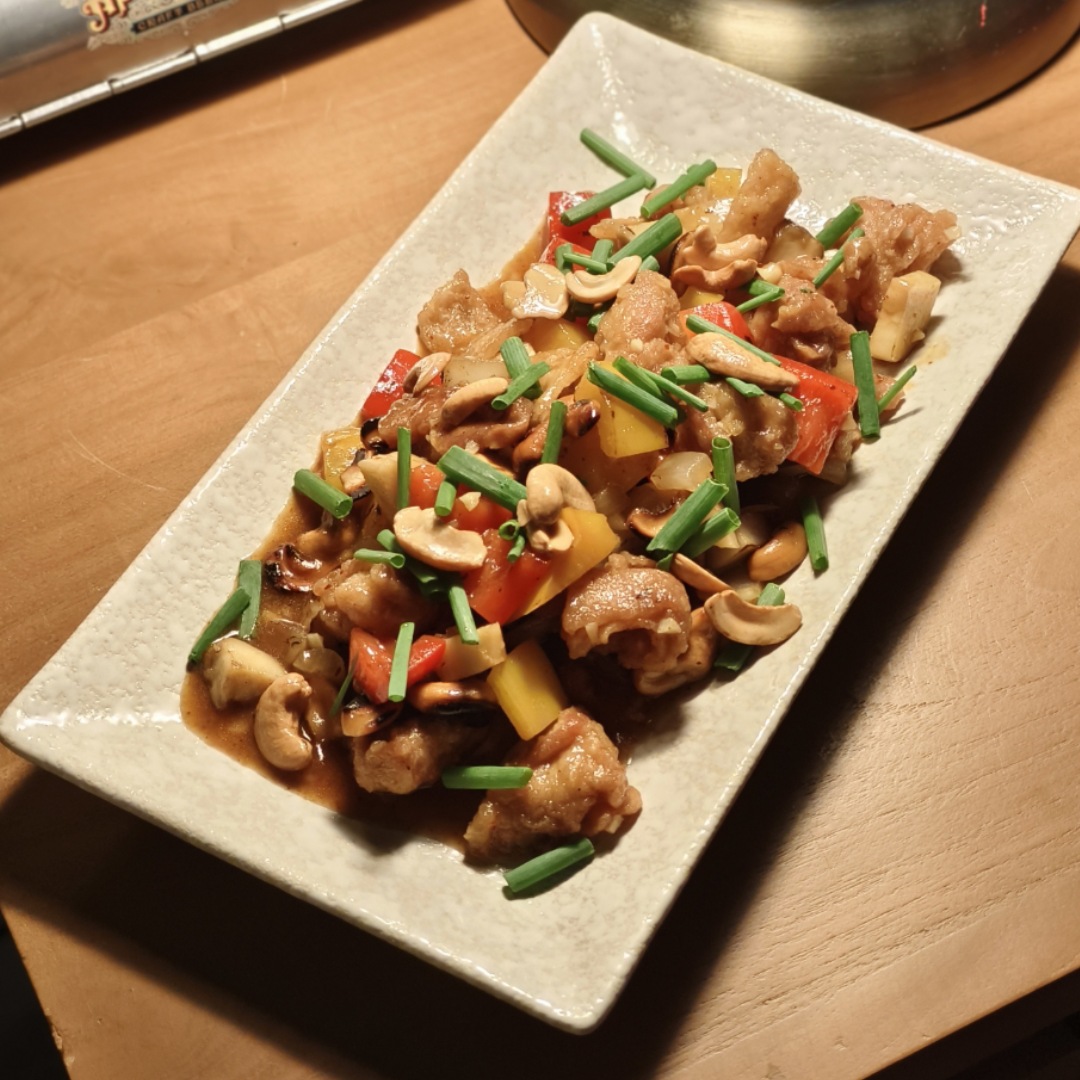 Stir Fried Chicken with Cashews | ไก่ผัดเม็ดมะม่วง