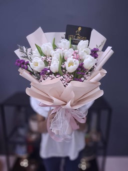 Tulip Bouquet White - Medium
