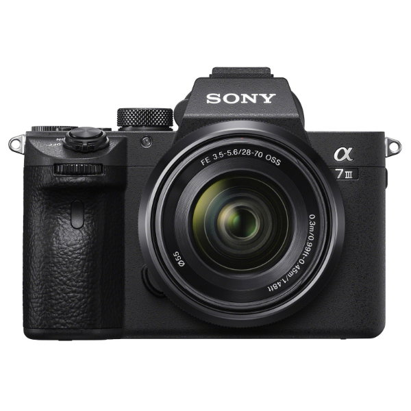 Sony Alpha 7 III + 28-70mm