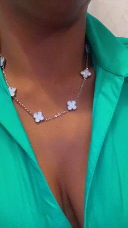 White and Silver Clover Necklace (10 clover)