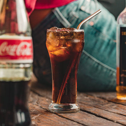 Cuba Libre (Rum & Coke)
