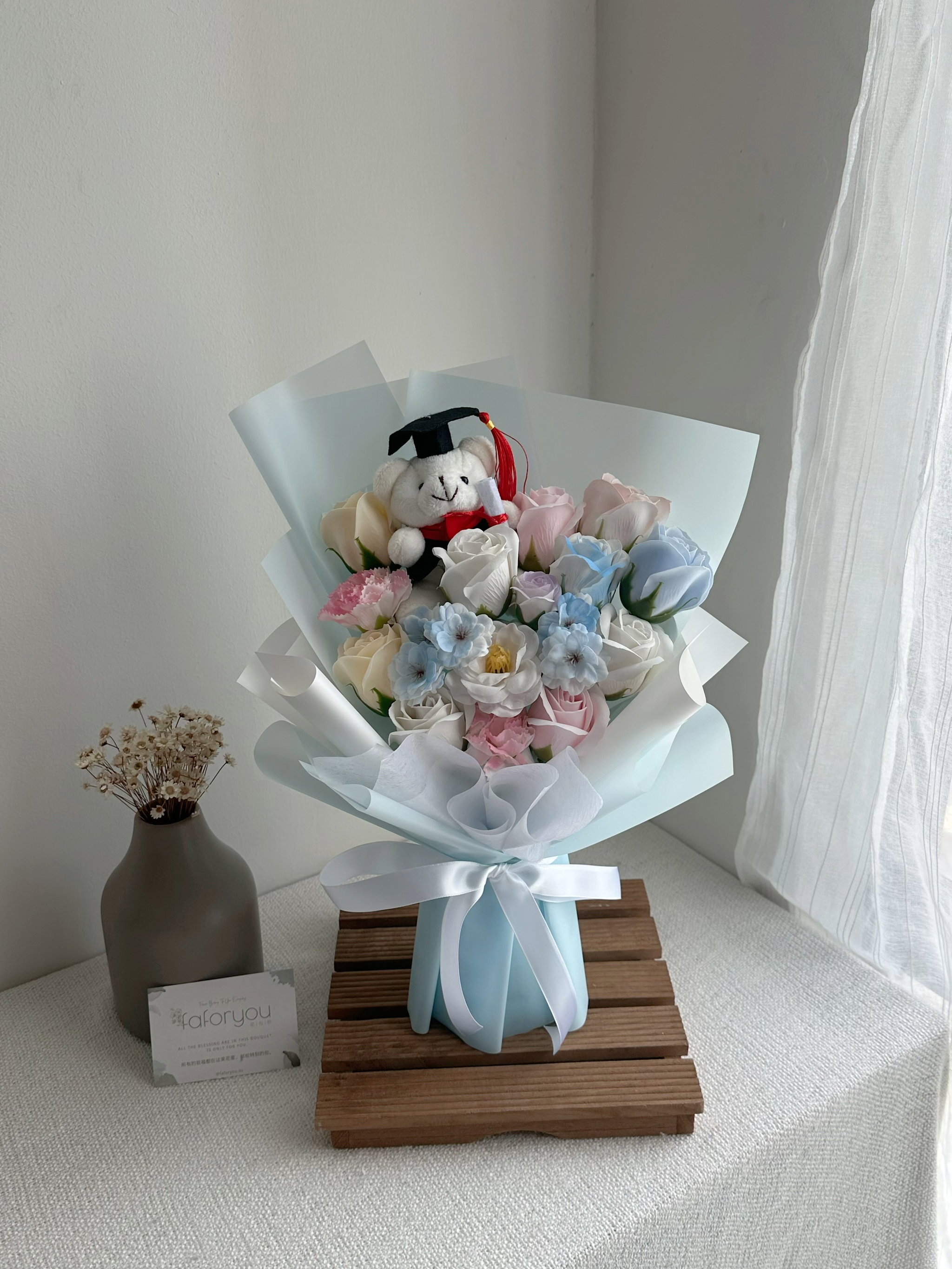 (GB028) Graduation Bear Soap Flower Mixed Bouquet _0