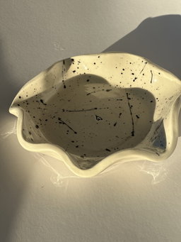 Jewellery wave tray 