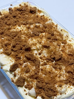 Banana Biscoff Pudding