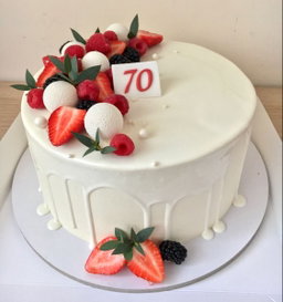 7 inches 1 layer Decadent Whipped cream Cake 
