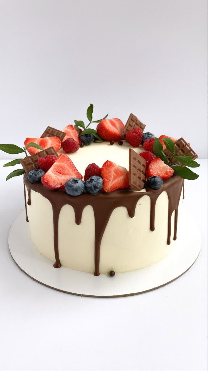 8 inches 1 layer Decadent Whipped cream Cake  