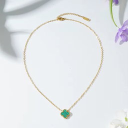 Green & Gold Clover Necklace 1 clover  