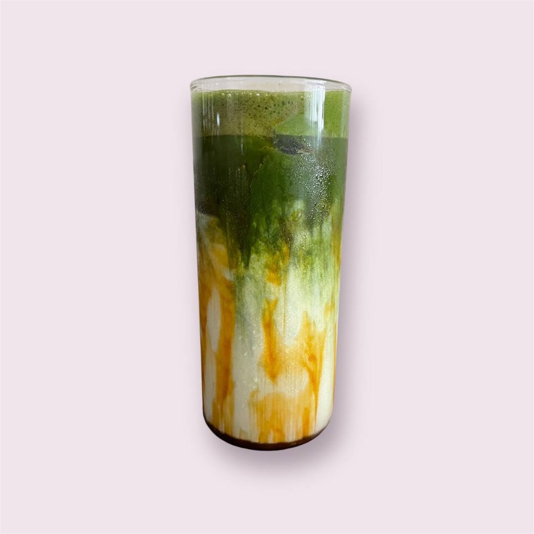 Caramel Matcha Latte (焦糖抹茶拿铁)