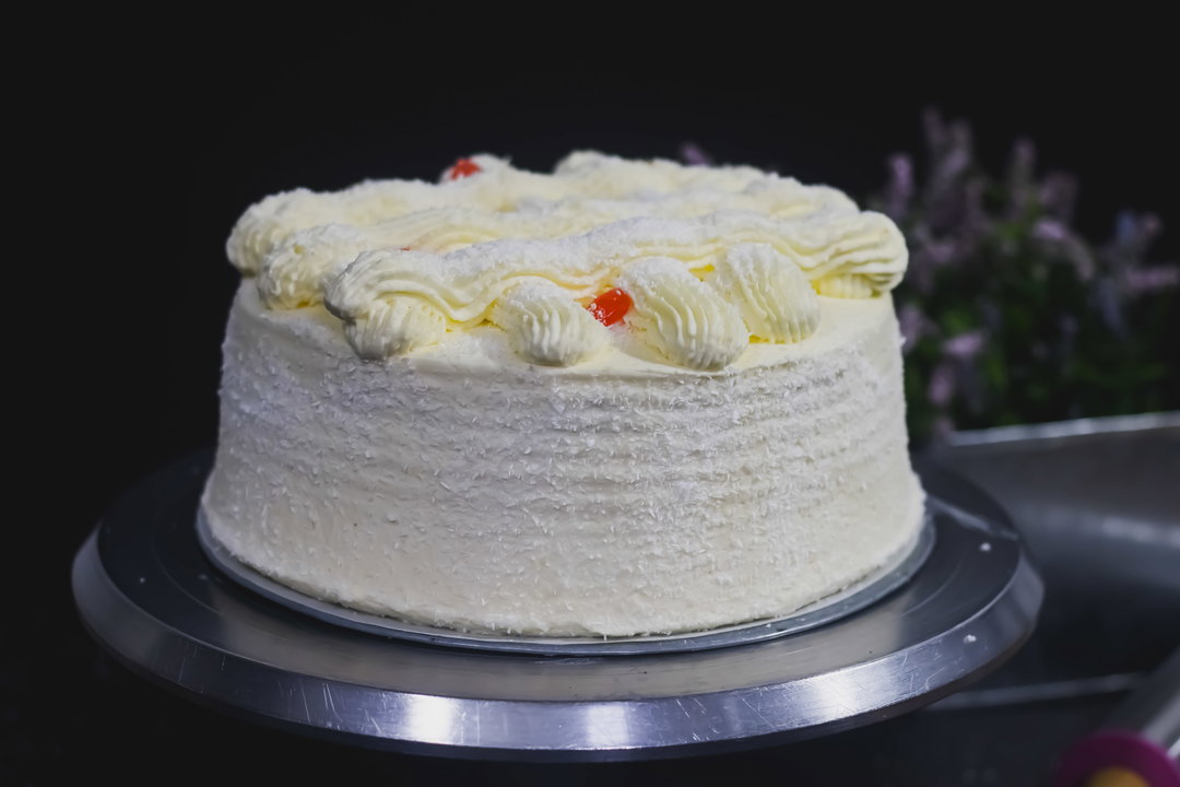 Coconut Cake | Fresh Cream