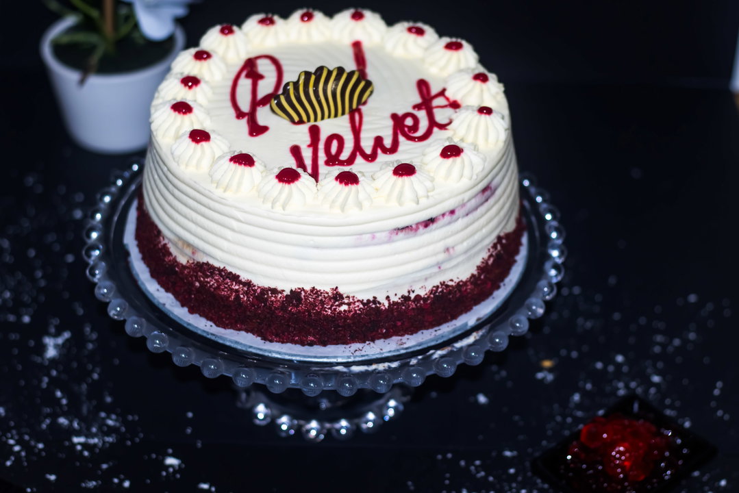 Red Velvet Cake | Fresh Cream