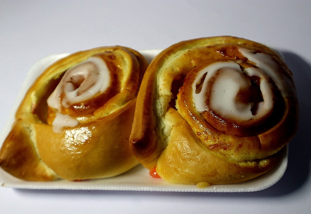 Cinnamon Buns | Freshly baked