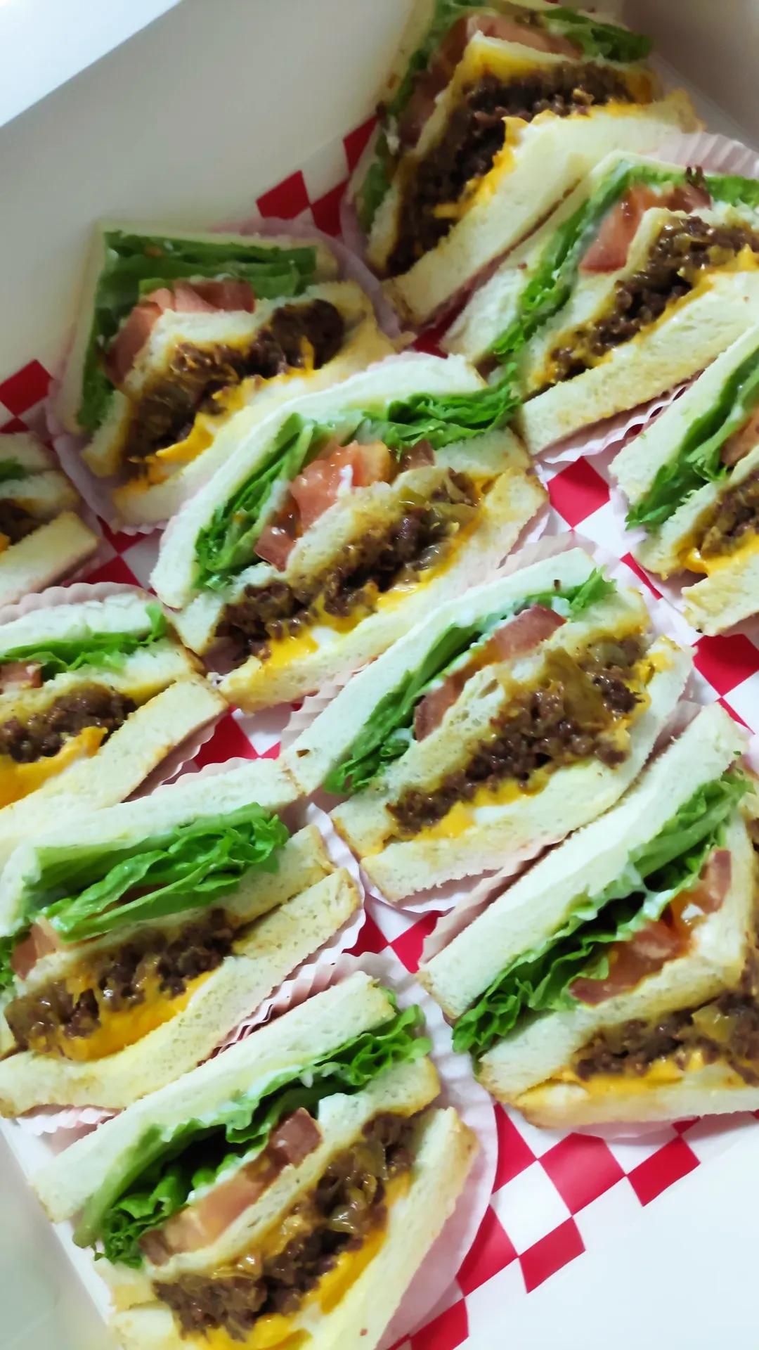 Beef & Cheese Sandwich (12pcs - Box set)
