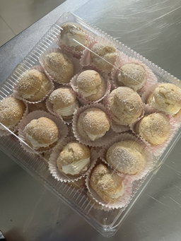 Cream Puff & Japanese Cream Puff