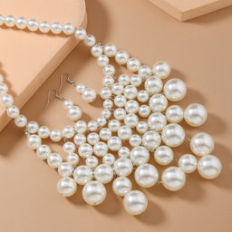 Chaine élégance dame 