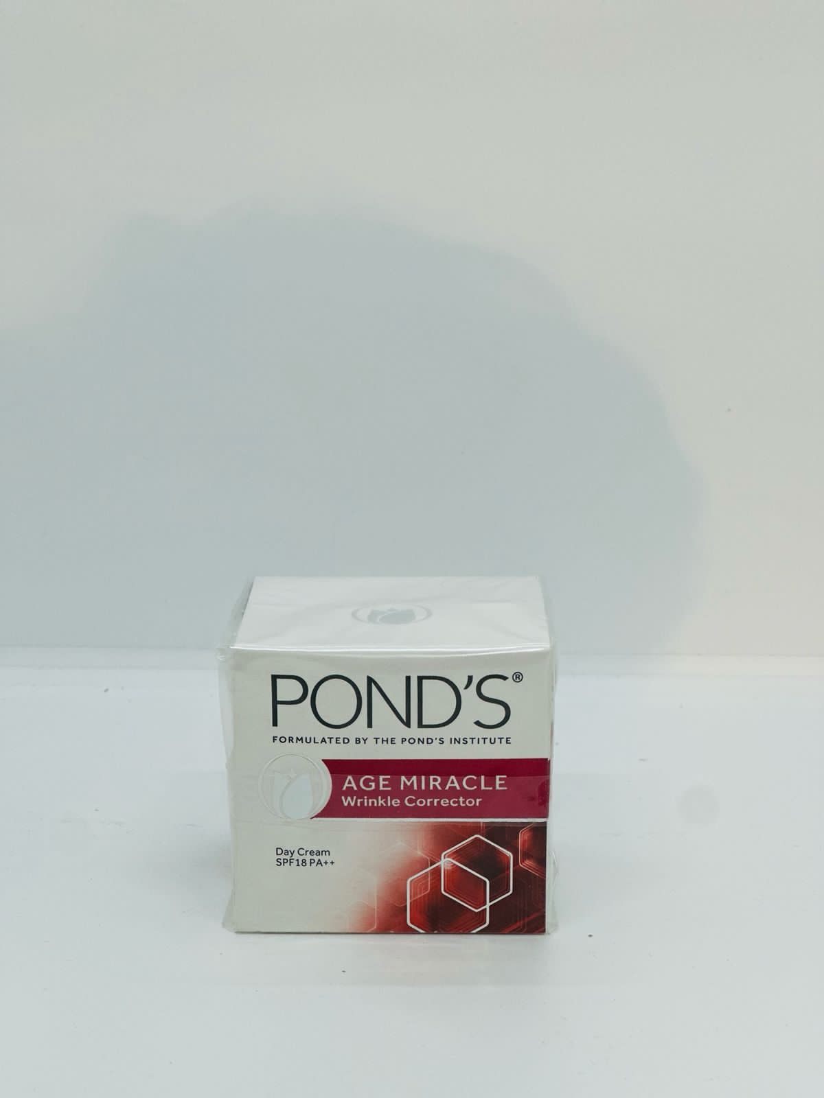 Ponds age miracle day cream spf18_0