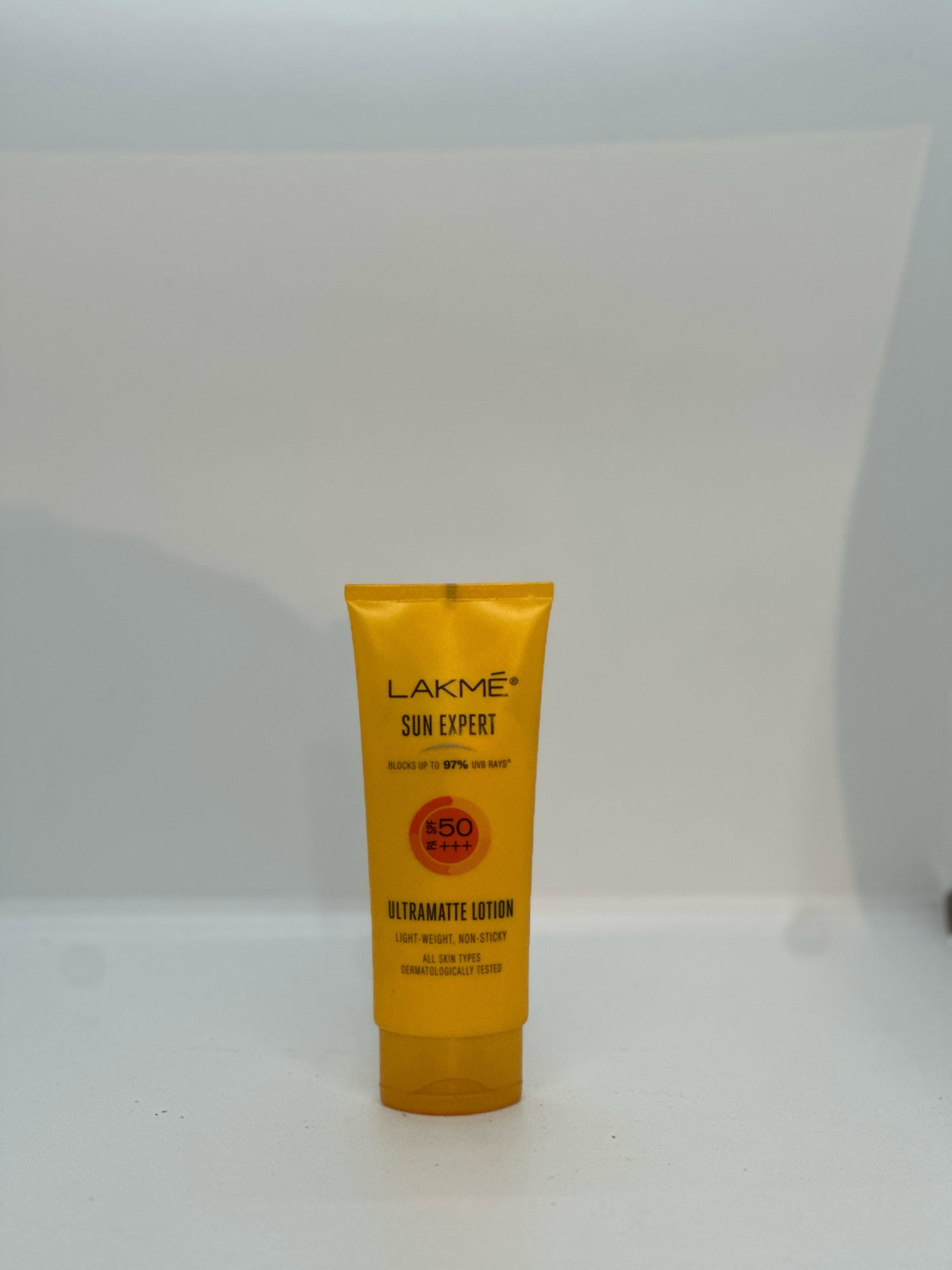Lakme sun expert spf50(100ml)_0