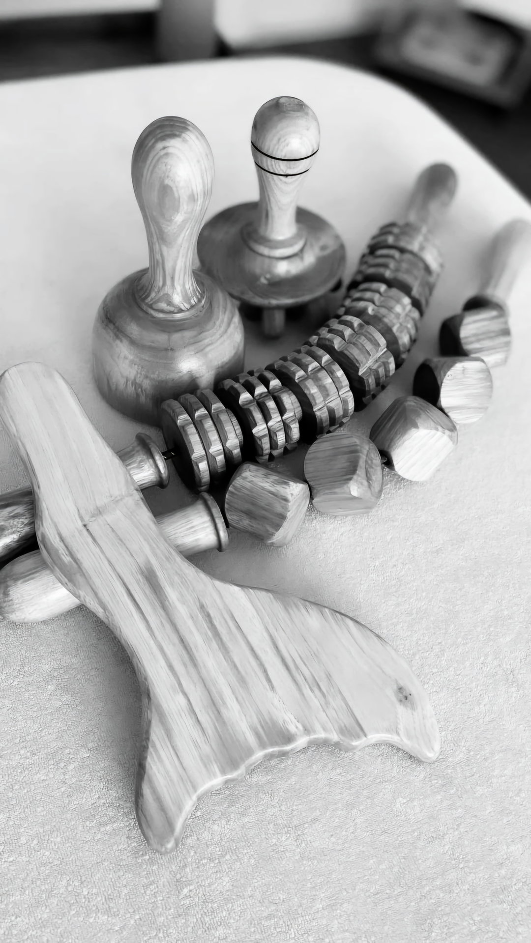 BODY SCULPTING WOOD THERAPY 