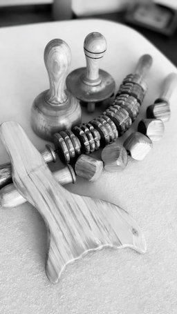BODY SCULPTING WOOD THERAPY 