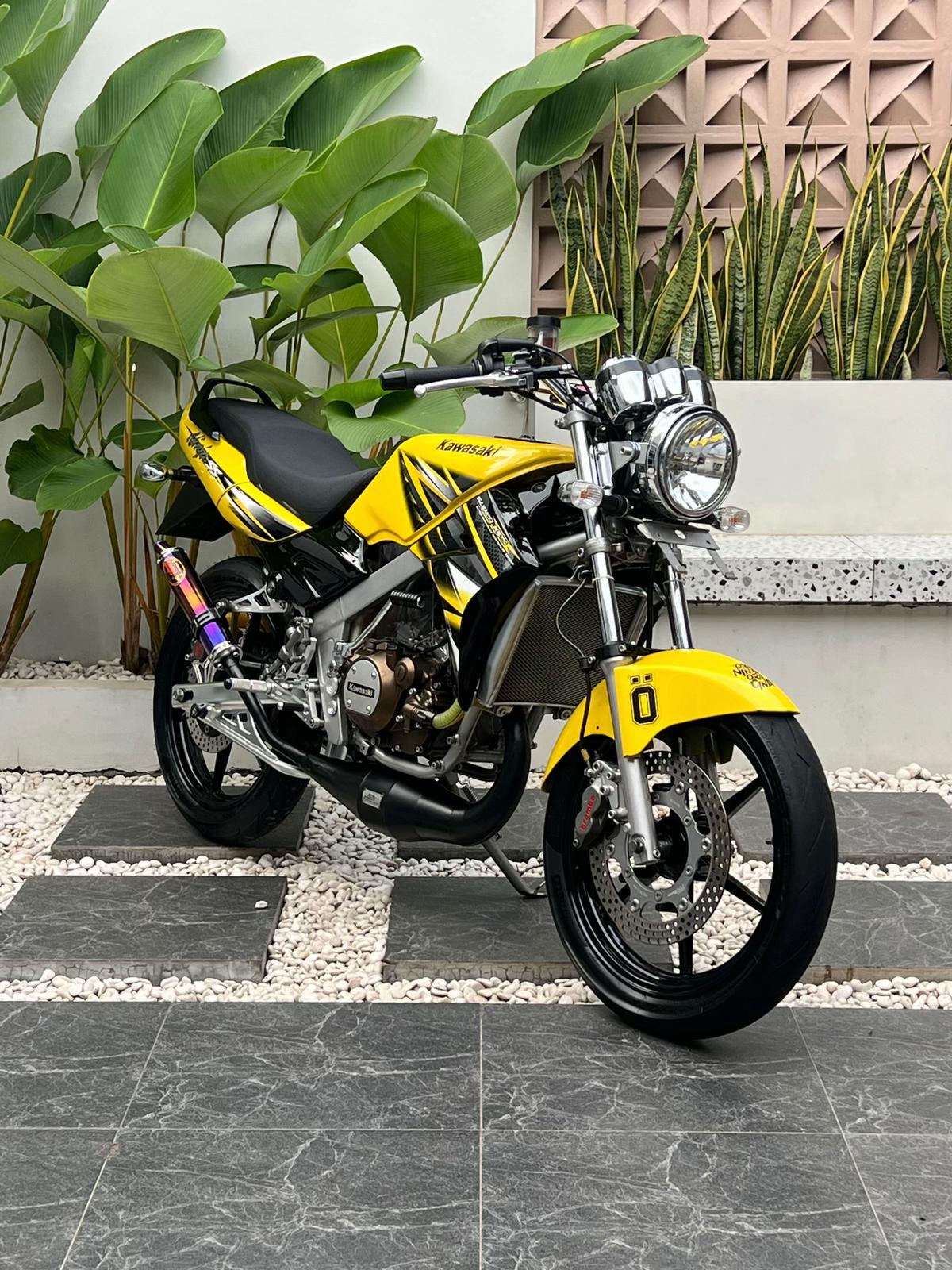 KN 150 SS Modifikasi Kuning1_0