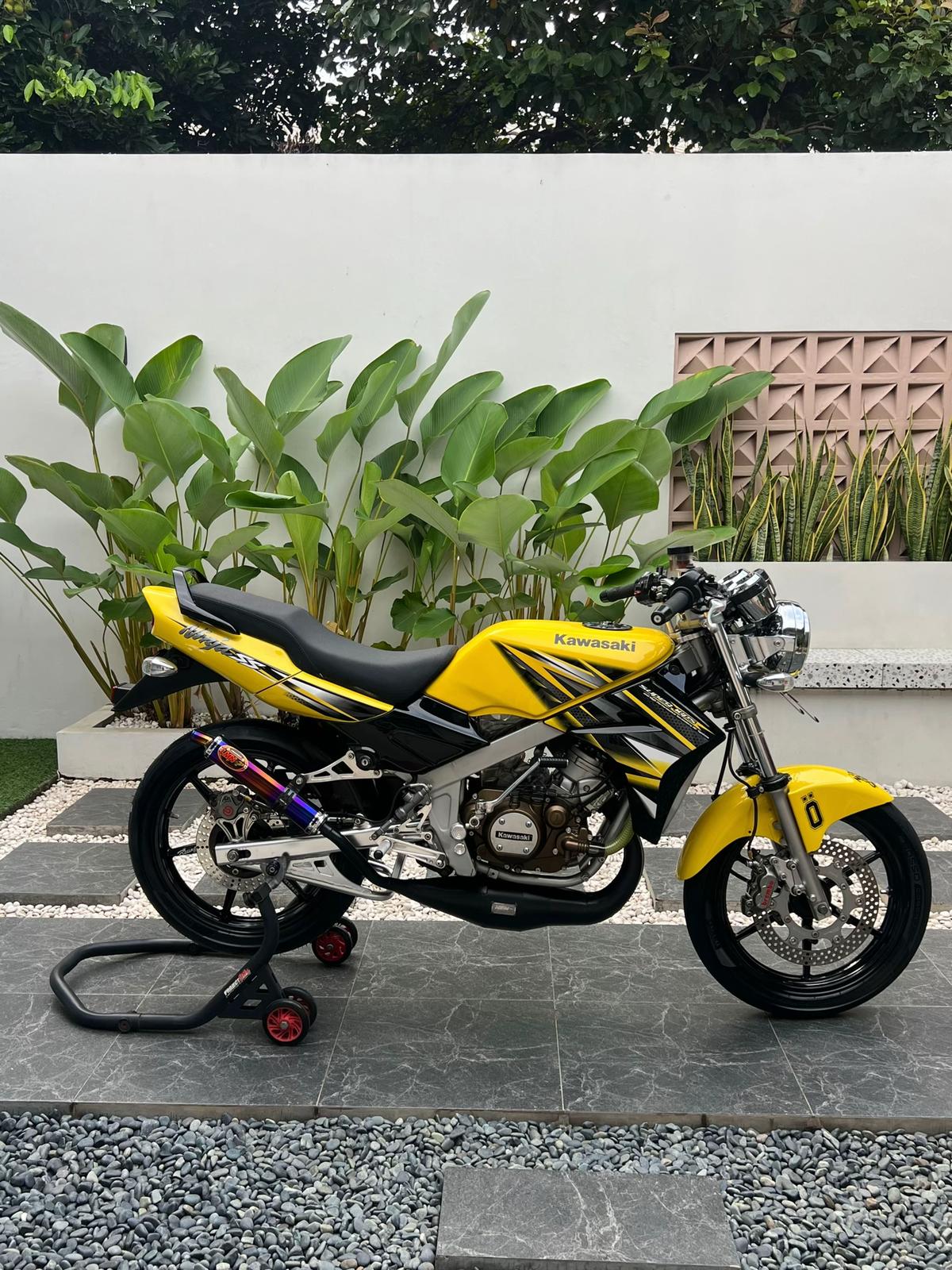 KN 150 SS Modifikasi Kuning1_5