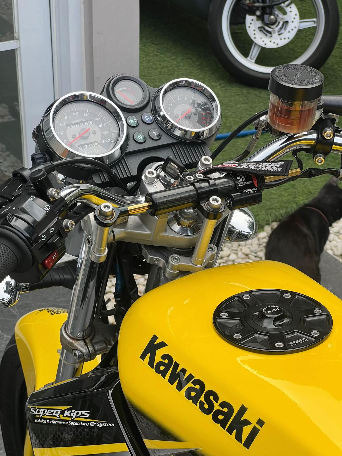 KN 150 SS Modifikasi Kuning1_7