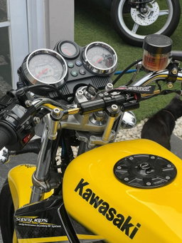 KN 150 SS Modifikasi Kuning1
