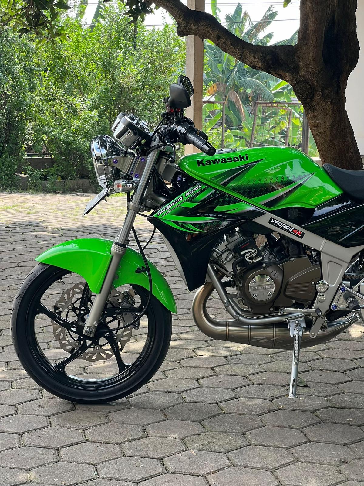 KN 150 R Modifikasi HJ_5