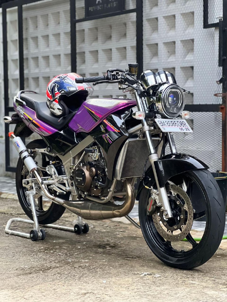 KN 150 R Modifikasi Purple_6