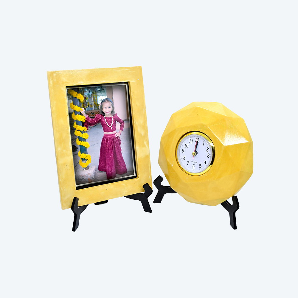 Eco-Friendly Time & Photo Duo_3