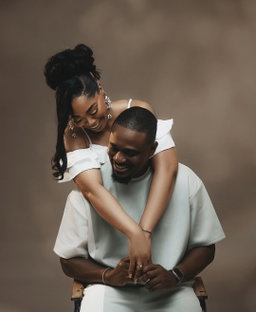 Shooting Couple 