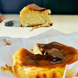 Classic Burnt Basque Cheesecake