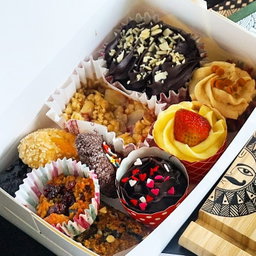 Assorted Treatbox