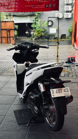 VARIO 125 CBS ISS 2023