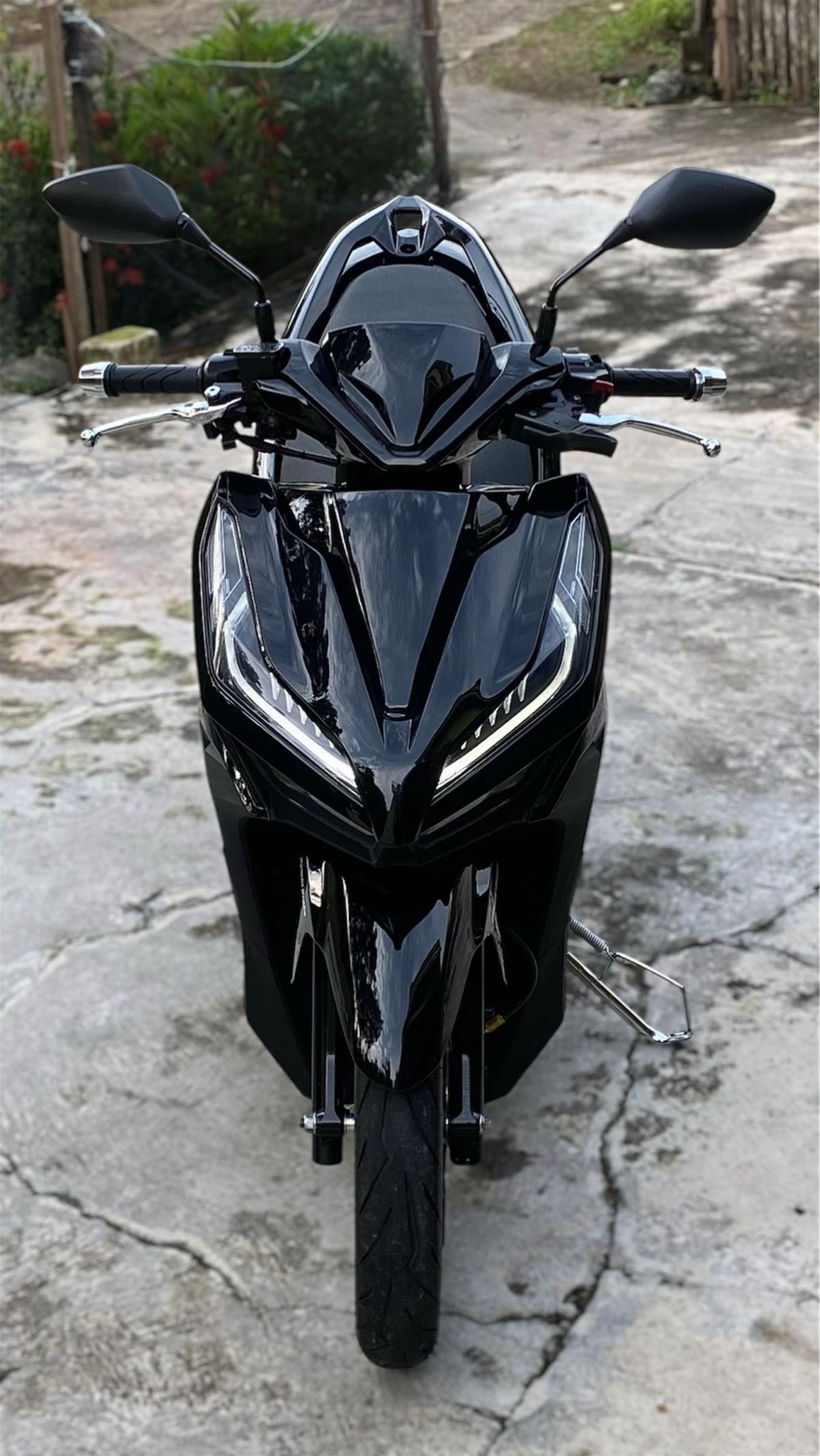 VARIO 125 CBS ISS 2023_5