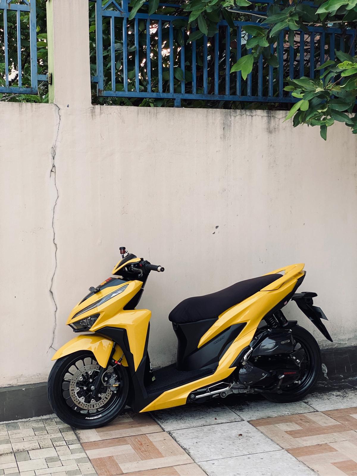 VARIO 125 CBS ISS 2023_10