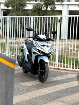 VARIO 125 CBS ISS 2023