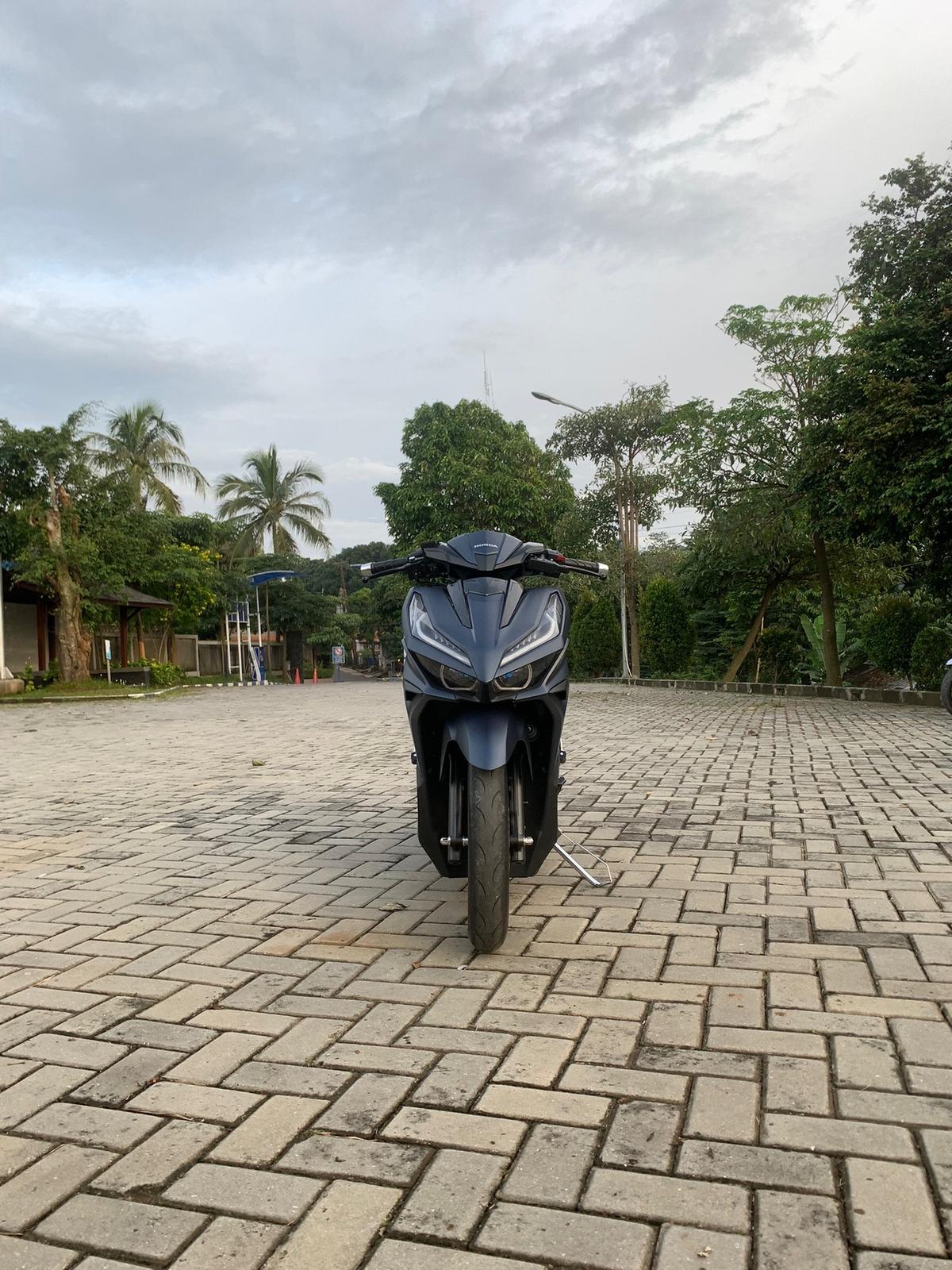 VARIO 125 CBS ISS 2023_5