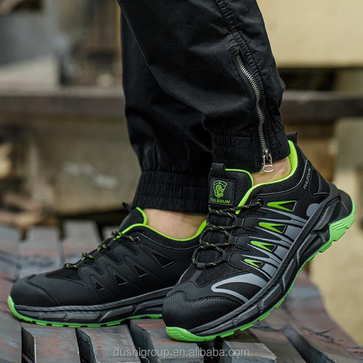 Sneaker Safety Shoe with Composite Toe Cap T03_2