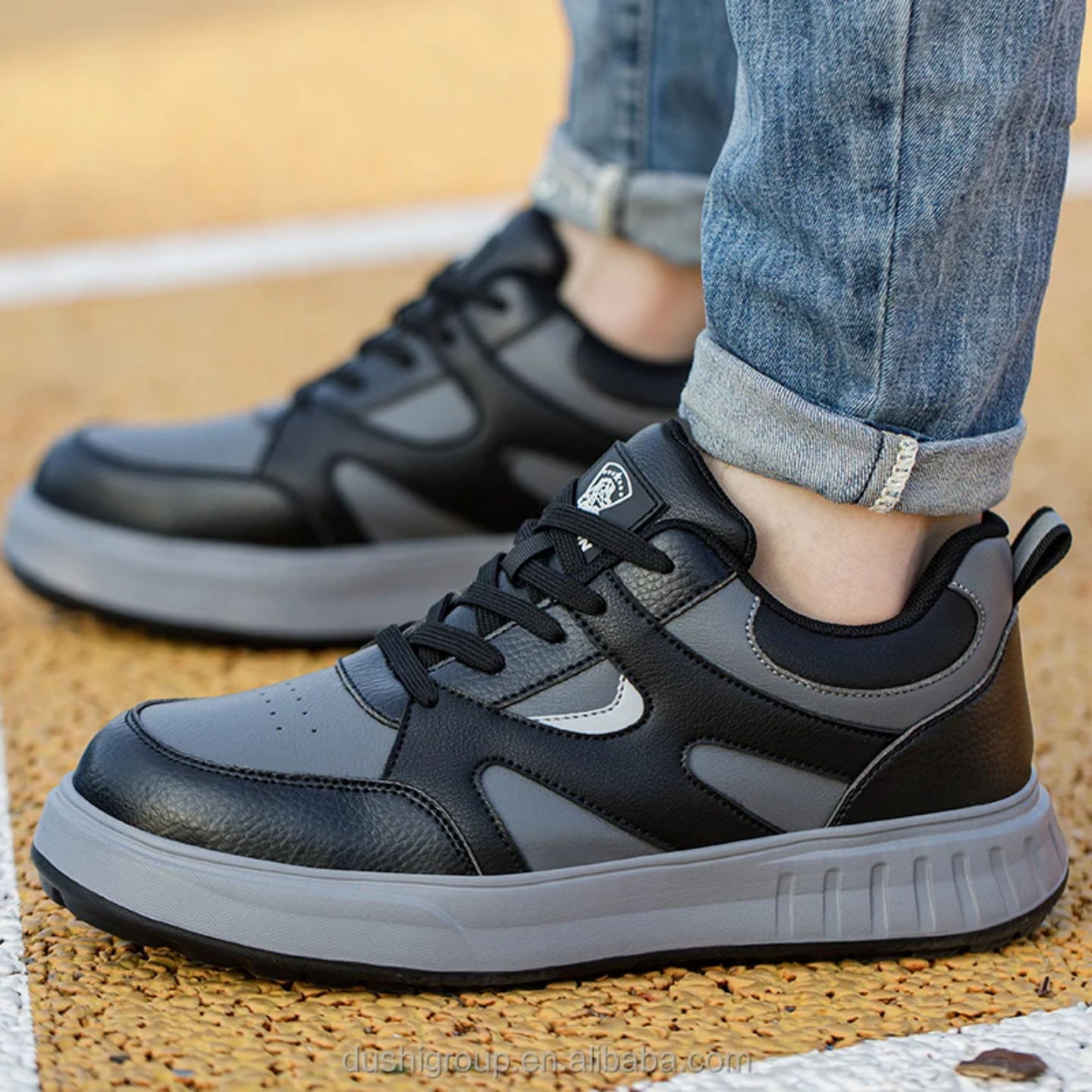 Sneaker Safety Shoes with Fiberglass Toe Cap T06_1