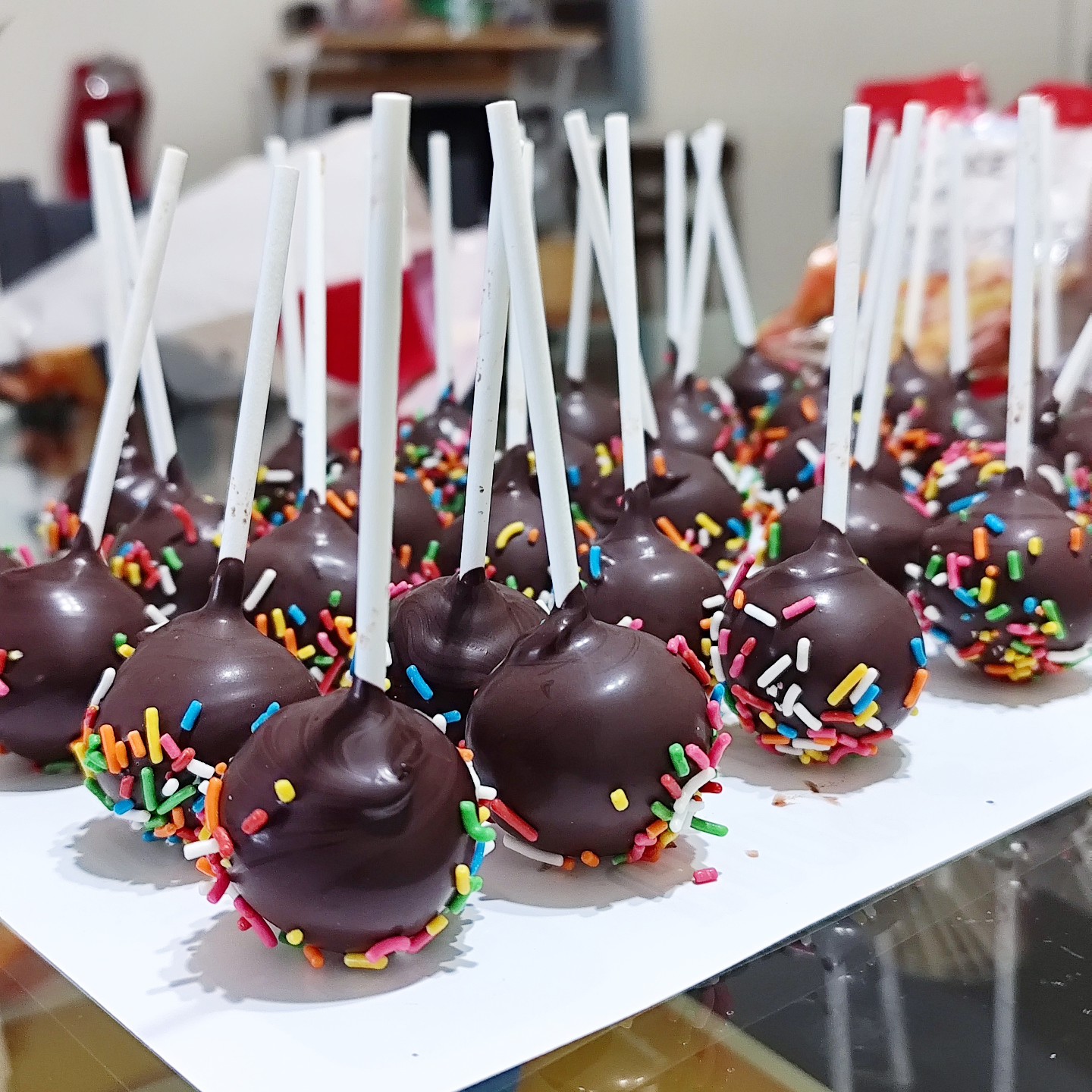 Themed Cakesicles and Cakepops_2