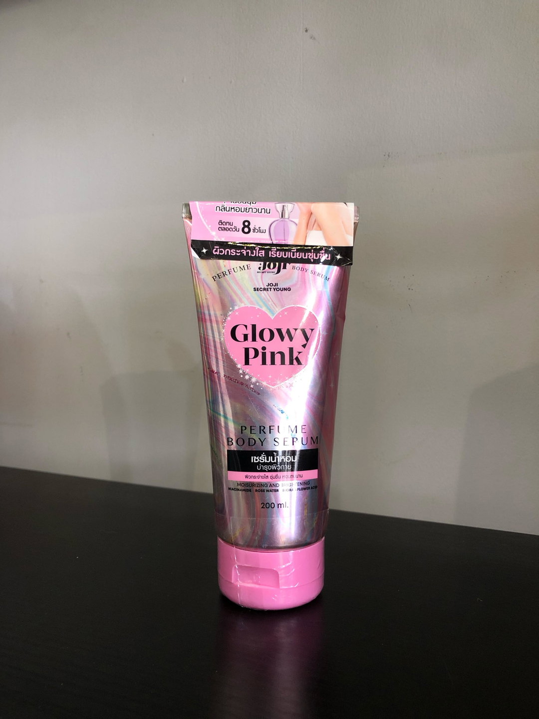 Glowy pink Joji perfume body serum (Pink)