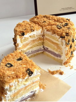 6"Salted Egg Cake with Yam Filing