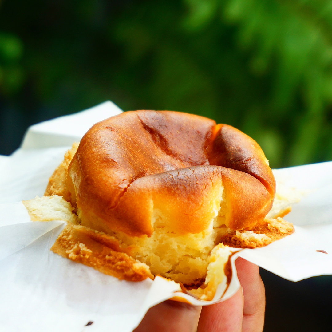 Burnt Basque Cheesecake Muffins (Box of 6)