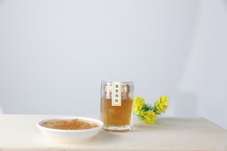 Royal Imperial Bird’s Nest — The Chanel of Bird’s Nest; Finest Grade of Whole Bird's Nest- Fresh, Stewed 5g in a Bottle. 