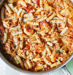 Pasta in Hot Garlic Sauce