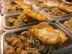 Nasi Goreng Cina + Ayam Goreng