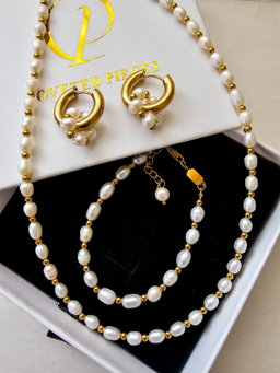 Miya Pearl Necklace 