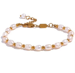 Miya Pearl Bracelet 