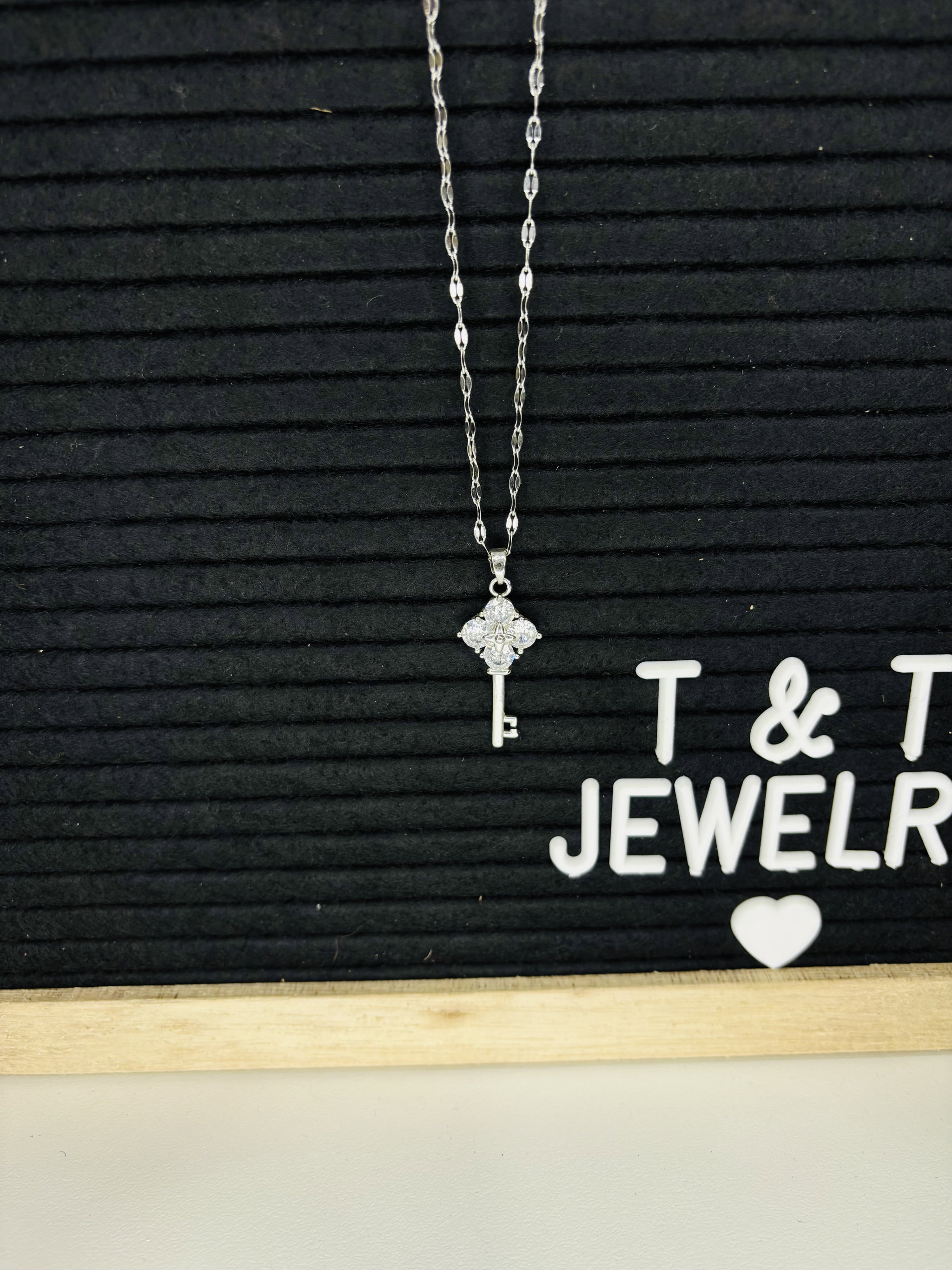 Key Necklace _0